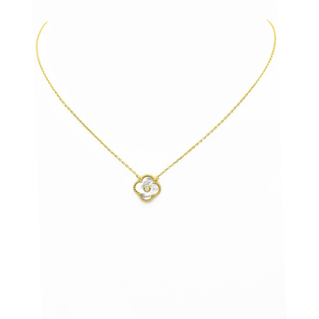 Sterling Silver Gold Plated Pearl Clover Pendant Necklace