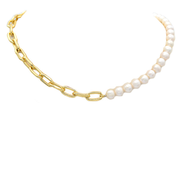 Gold Linked Chain Necklace with Pearls